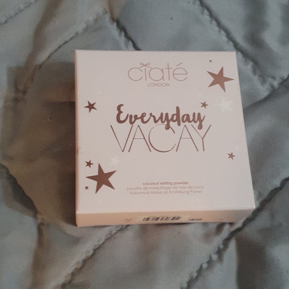 Ciate Everyday Vacay Coconut Setting Powder